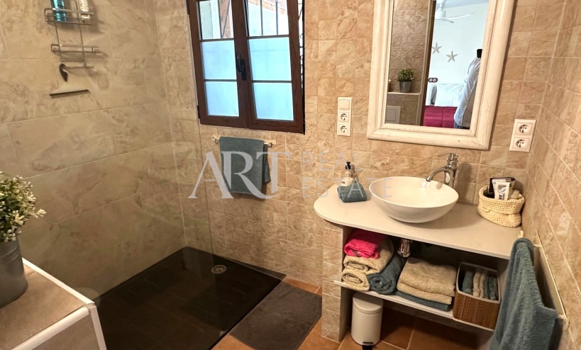 Resale - Villa - Albir