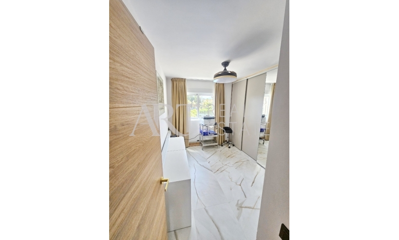 Resale - Apartment / flat - Albir