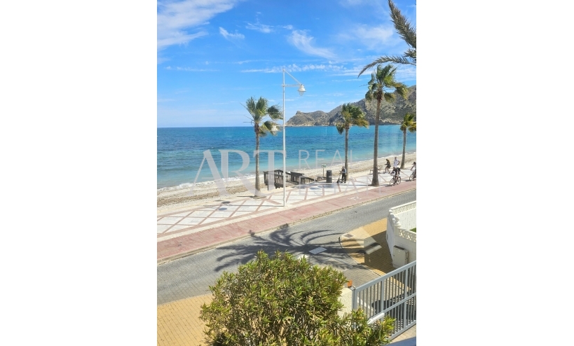 Resale - Apartment / flat - Albir