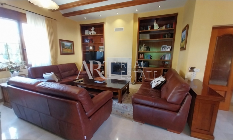 Videresalg - Villa - La Nucía