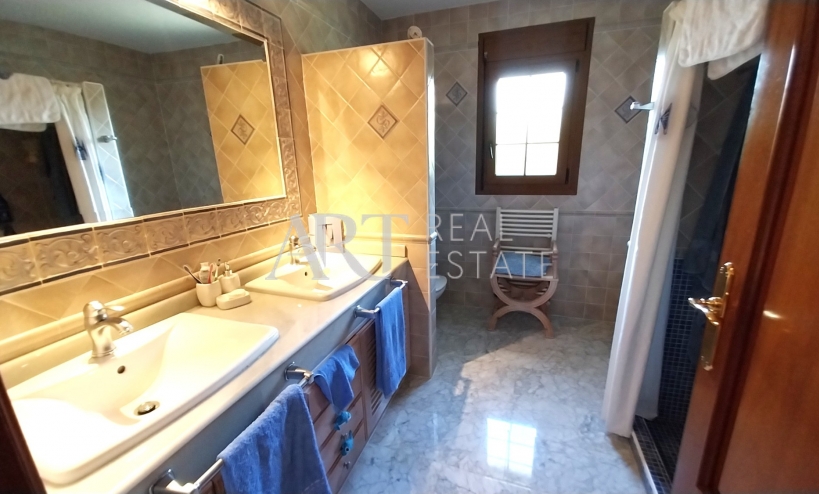 Videresalg - Villa - La Nucía