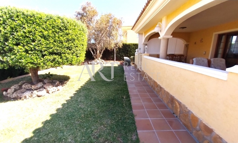 Videresalg - Villa - La Nucía