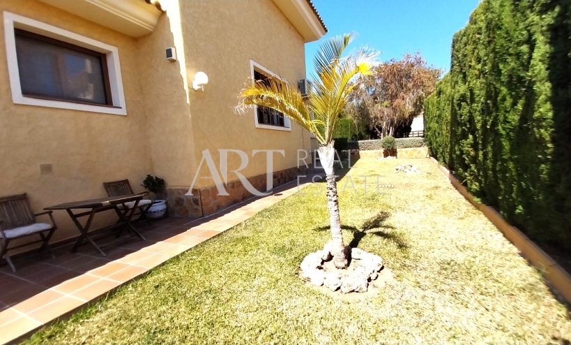 Videresalg - Villa - La Nucía