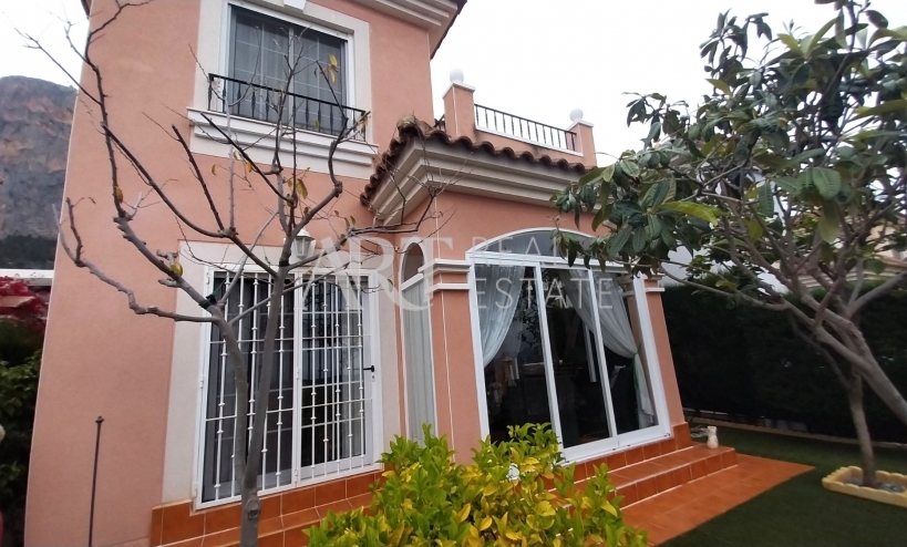Videresalg - Villa - Polop