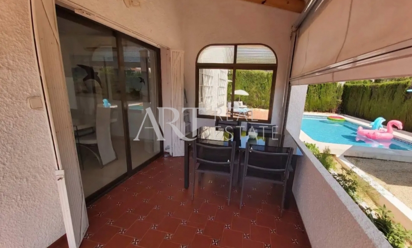 Videresalg - Villa - La Nucía