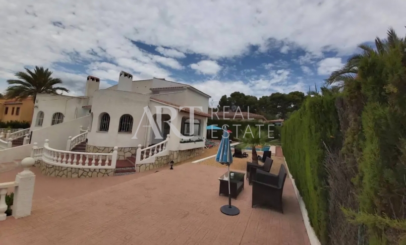 Videresalg - Villa - La Nucía