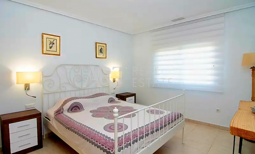 Resale - Villa - Alfas del Pí