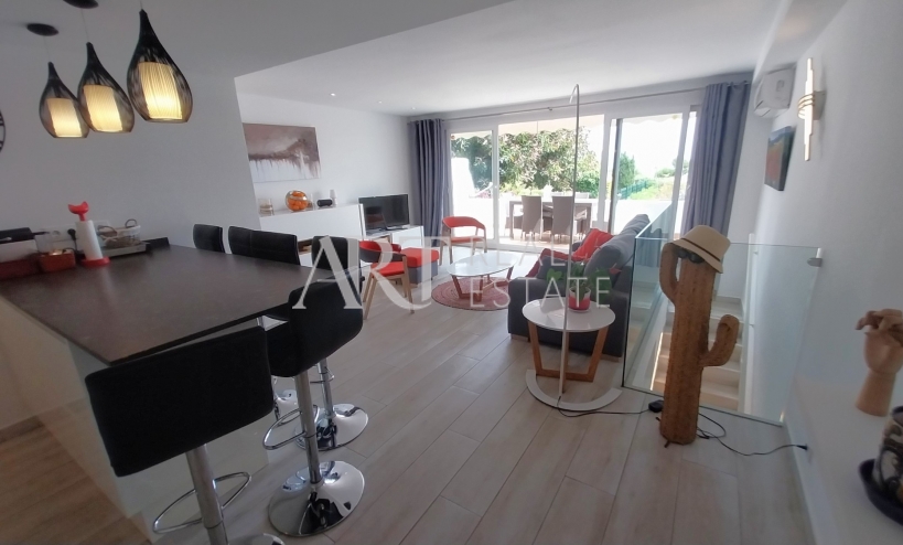 Resale - Apartment / flat - Altea