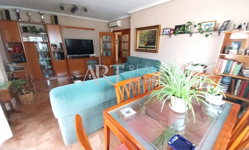Resale - Villa - Albir