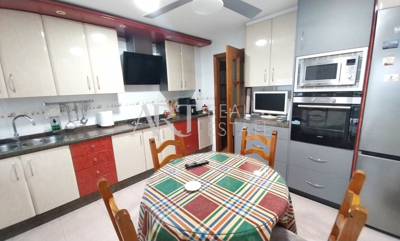 Resale - Villa - Albir