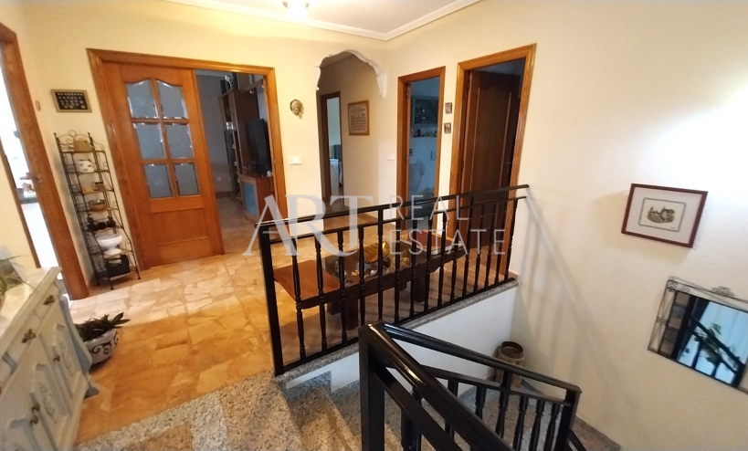 Resale - Villa - Albir