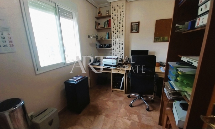 Resale - Villa - Albir