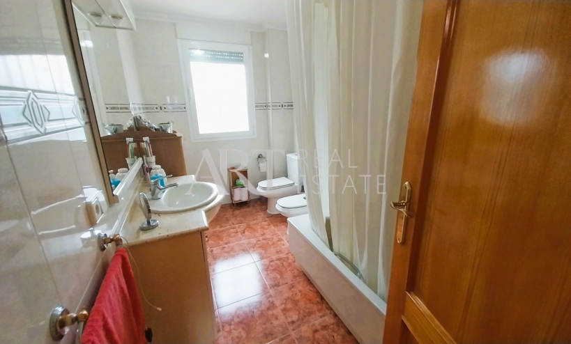 Resale - Villa - Albir