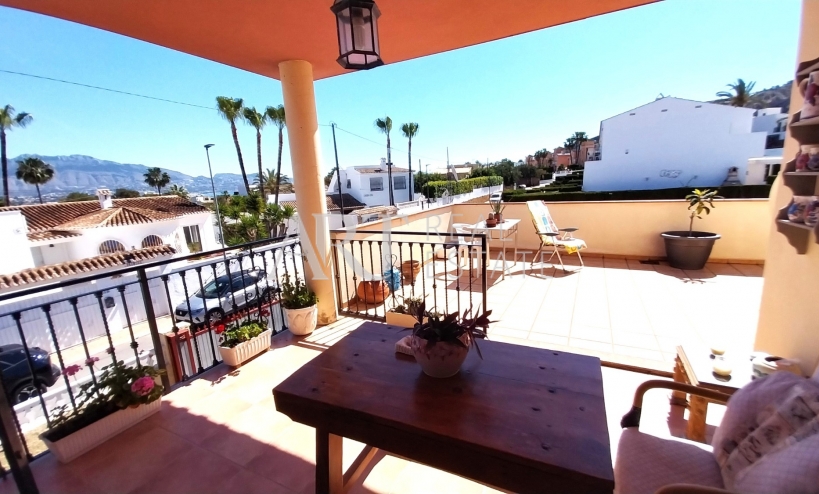 Resale - Villa - Albir