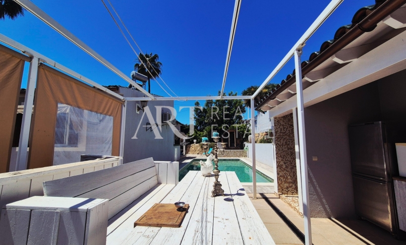 Resale - Villa - Alfas del Pí