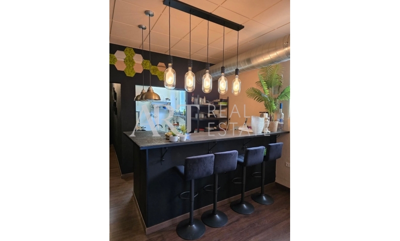 Resale - Commercial - Albir