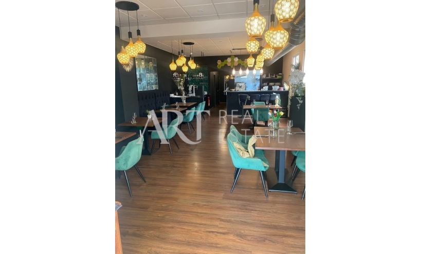 Resale - Commercial - Albir