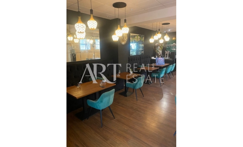 Resale - Commercial - Albir