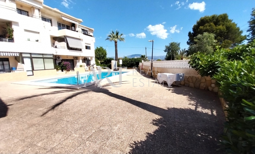 Resale - Apartment / flat - Albir