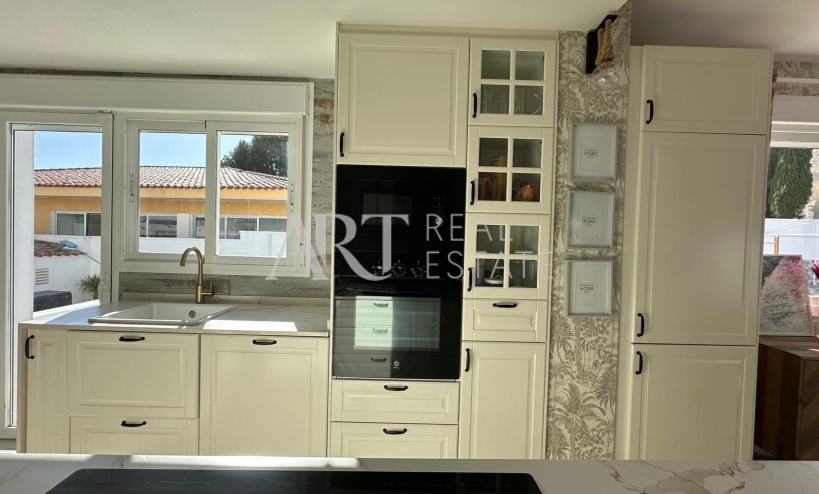 Resale - Villa - La Nucía