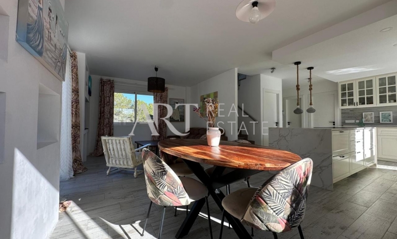 Resale - Villa - La Nucía