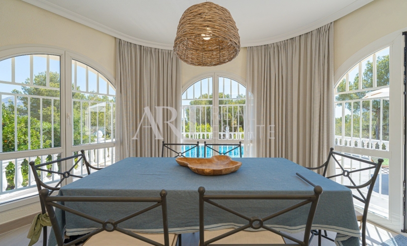 Resale - Villa - La Nucía