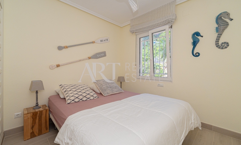 Resale - Villa - La Nucía