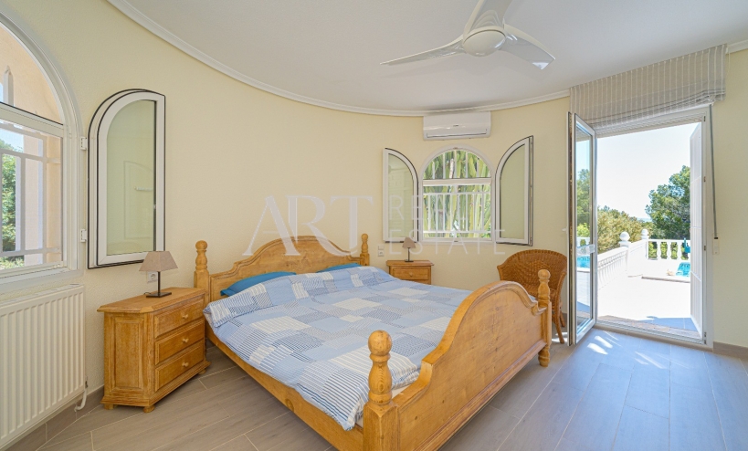 Resale - Villa - La Nucía