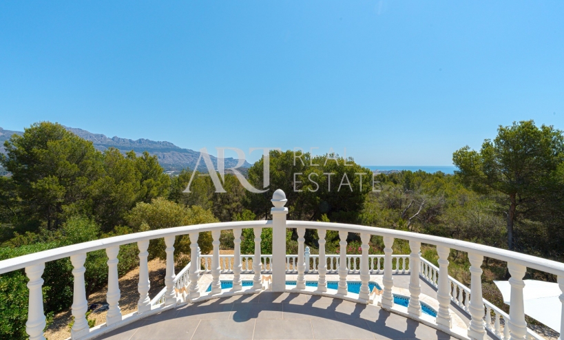 Resale - Villa - La Nucía