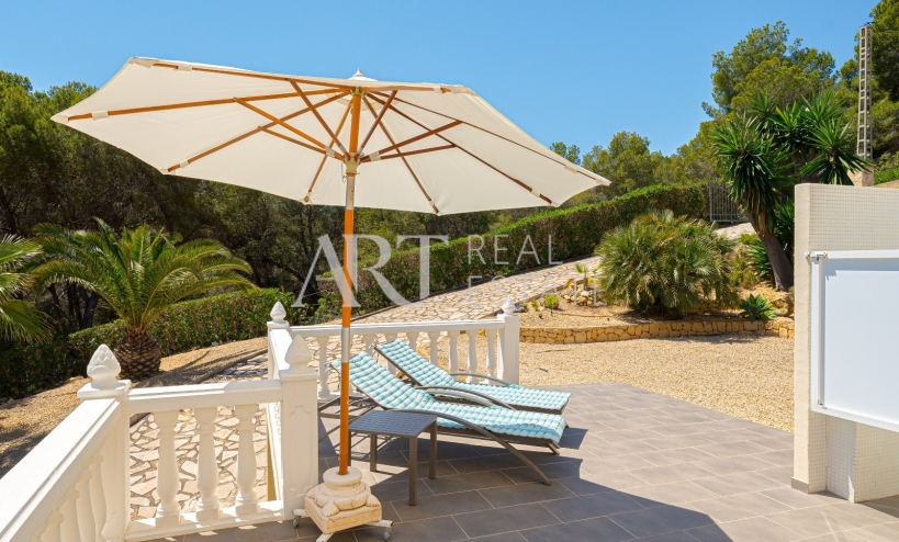 Resale - Villa - La Nucía