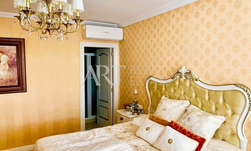 Videresalg - Villa - Altea