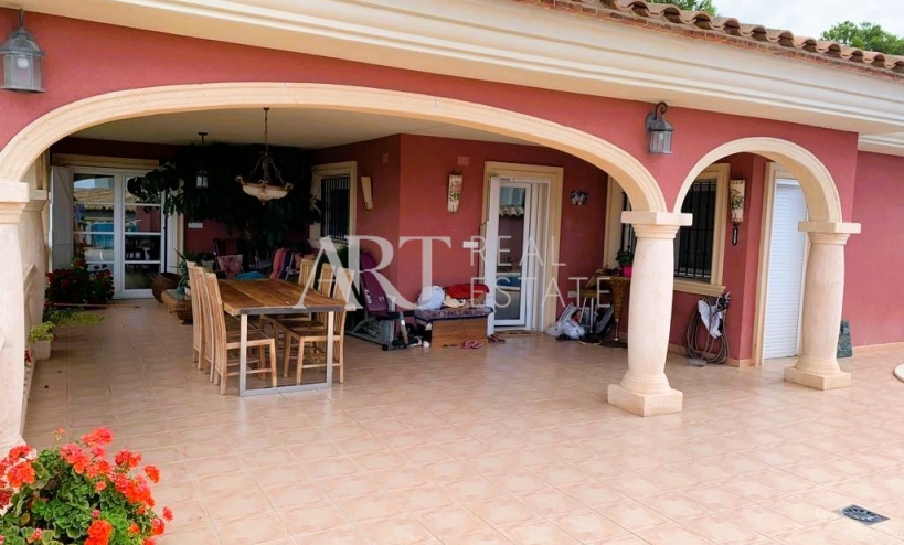 Videresalg - Villa - Altea
