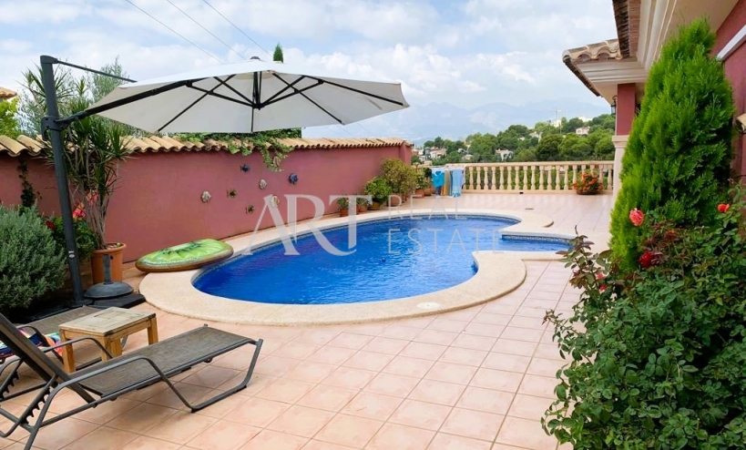 Videresalg - Villa - Altea