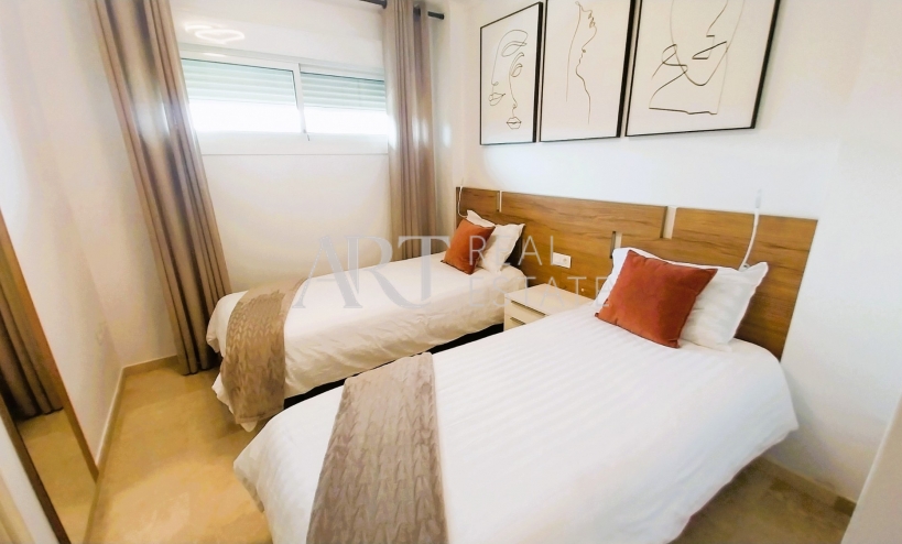Resale - Apartment / flat - Albir