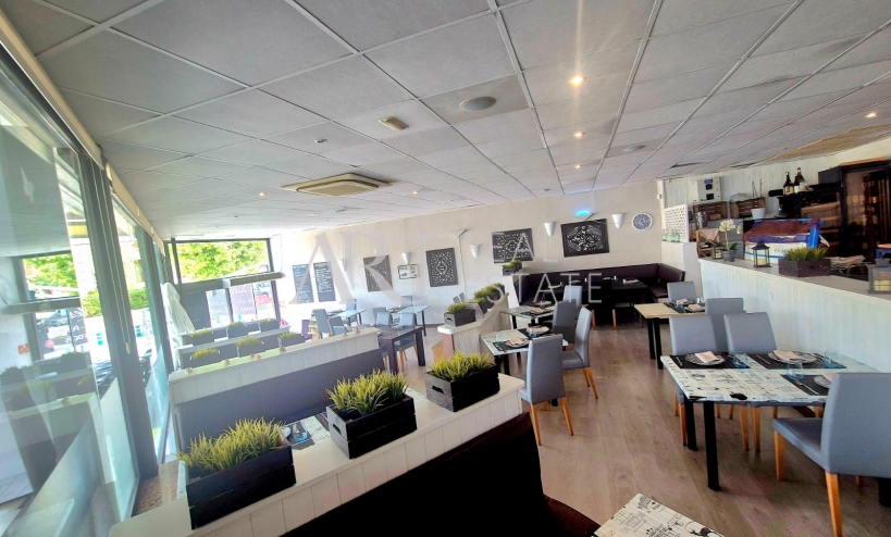 Revente - Commercial - Albir