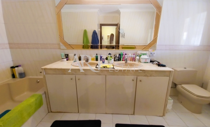 Resale - Villa - Alfas del Pí