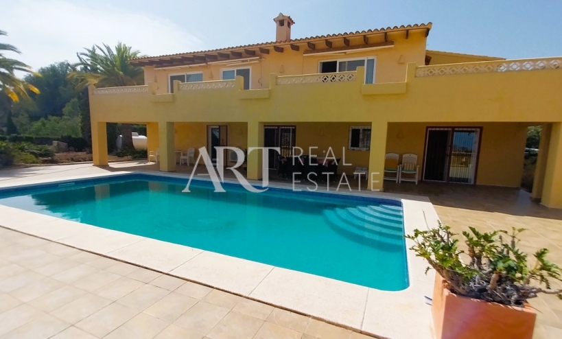 Resale - Villa - Alfas del Pí