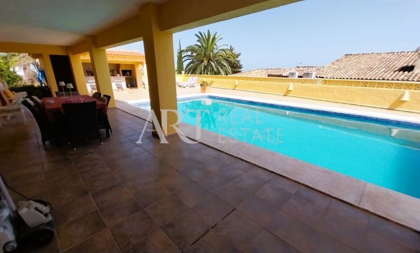 Resale - Villa - Alfas del Pí