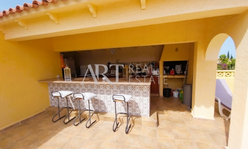 Resale - Villa - Alfas del Pí
