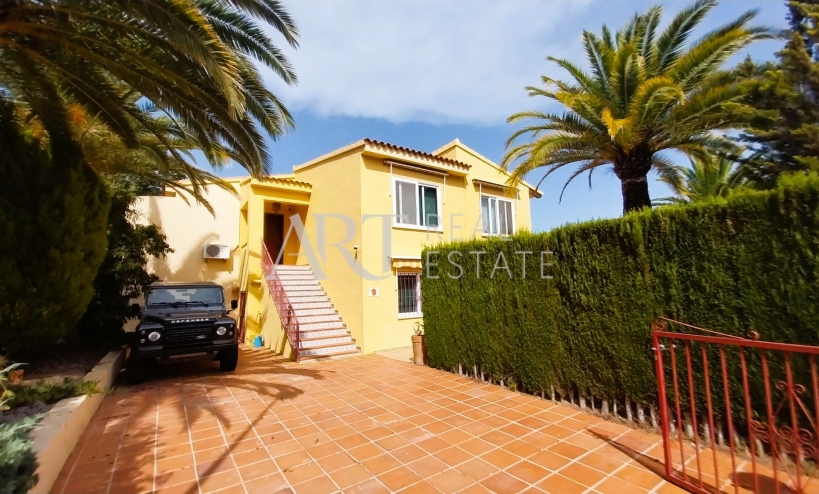 Resale - Villa - Alfas del Pí