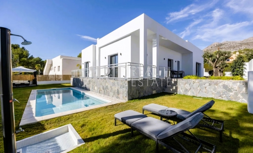 Videresalg - Villa - Altea