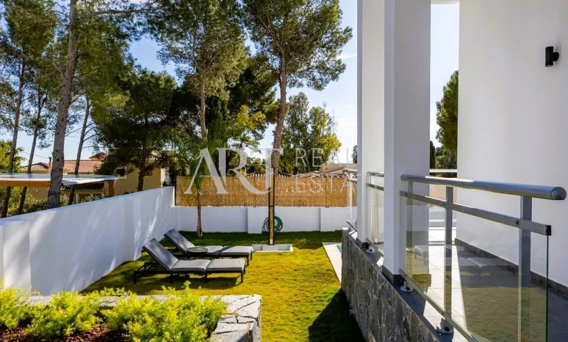 Videresalg - Villa - Altea