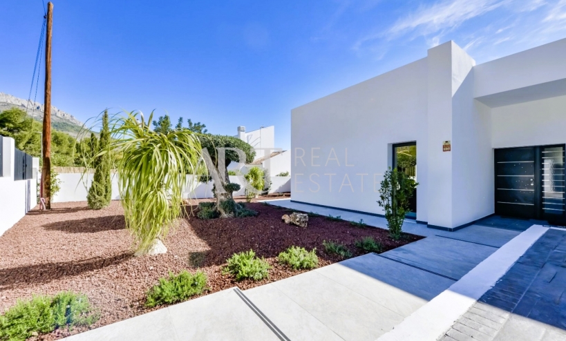 Videresalg - Villa - Altea