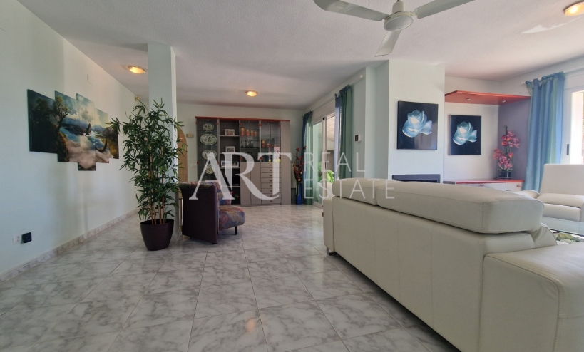 Resale - Villa - La Nucía