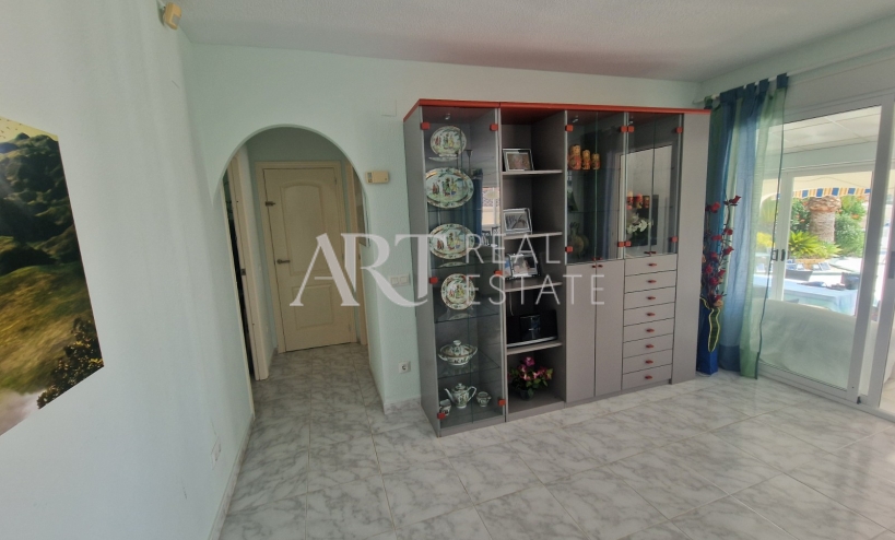 Resale - Villa - La Nucía