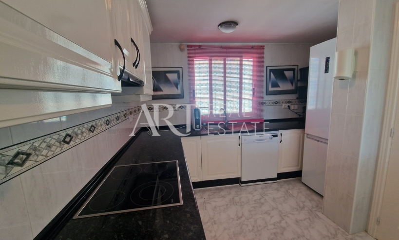 Resale - Villa - La Nucía