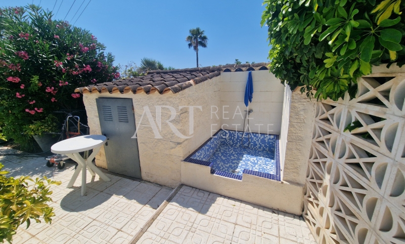 Resale - Villa - La Nucía