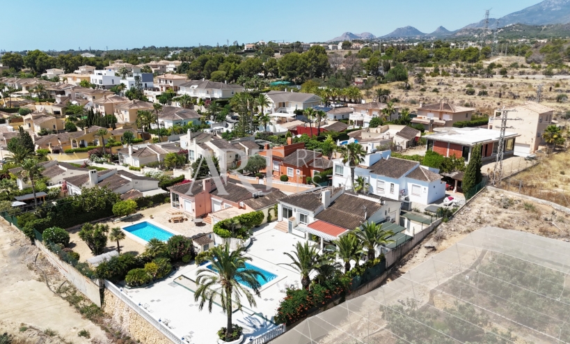 Revente - Villa - La Nucía