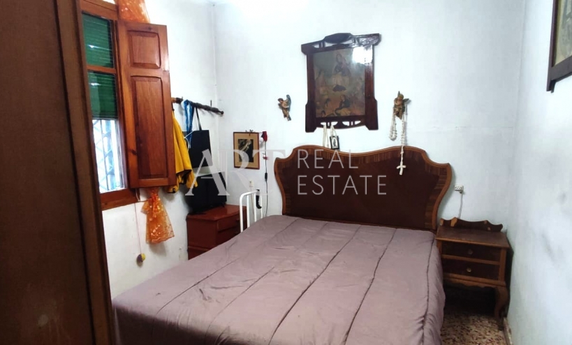 Resale - Villa - Benidorm