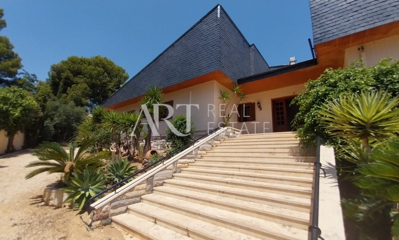 Resale - Villa - La Nucía